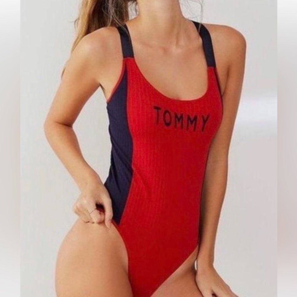 Tommy Hilfiger seamless ribbed bodysuit
